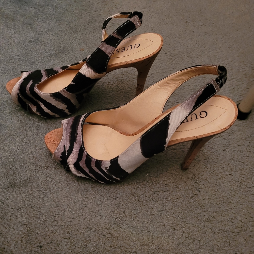 Guess, 4 inch high heels, animal print shoes - Picture 2 of 4
